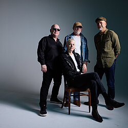 Pixies_5_1850._Credit_-_Travis_Shinn.jpg