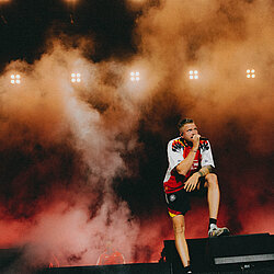 HU_26_Finch_Christoph_Eisenmenger_-9.jpg