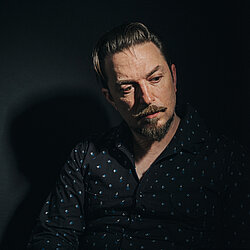 20252Pressphoto_JD_McPherson_Credit_Joshua_Black_Wilkins.jpg