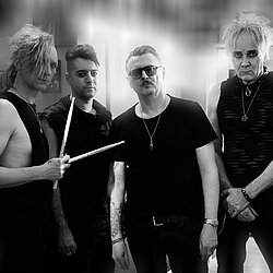 Front_Line_Assembly_Copyright_Alexander_Jung__TalecsKonzertfotografie_0001-2.jpg