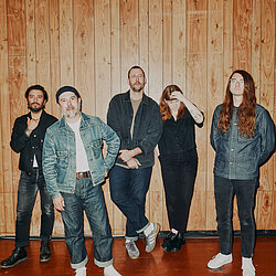 Photo_Spanish_Love_Songs_Credit_Mitchell_Wojcik.jpg