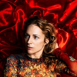 Photo_Agnes_Obel_Credit_Alex_Brueel_Flagstad.jpg