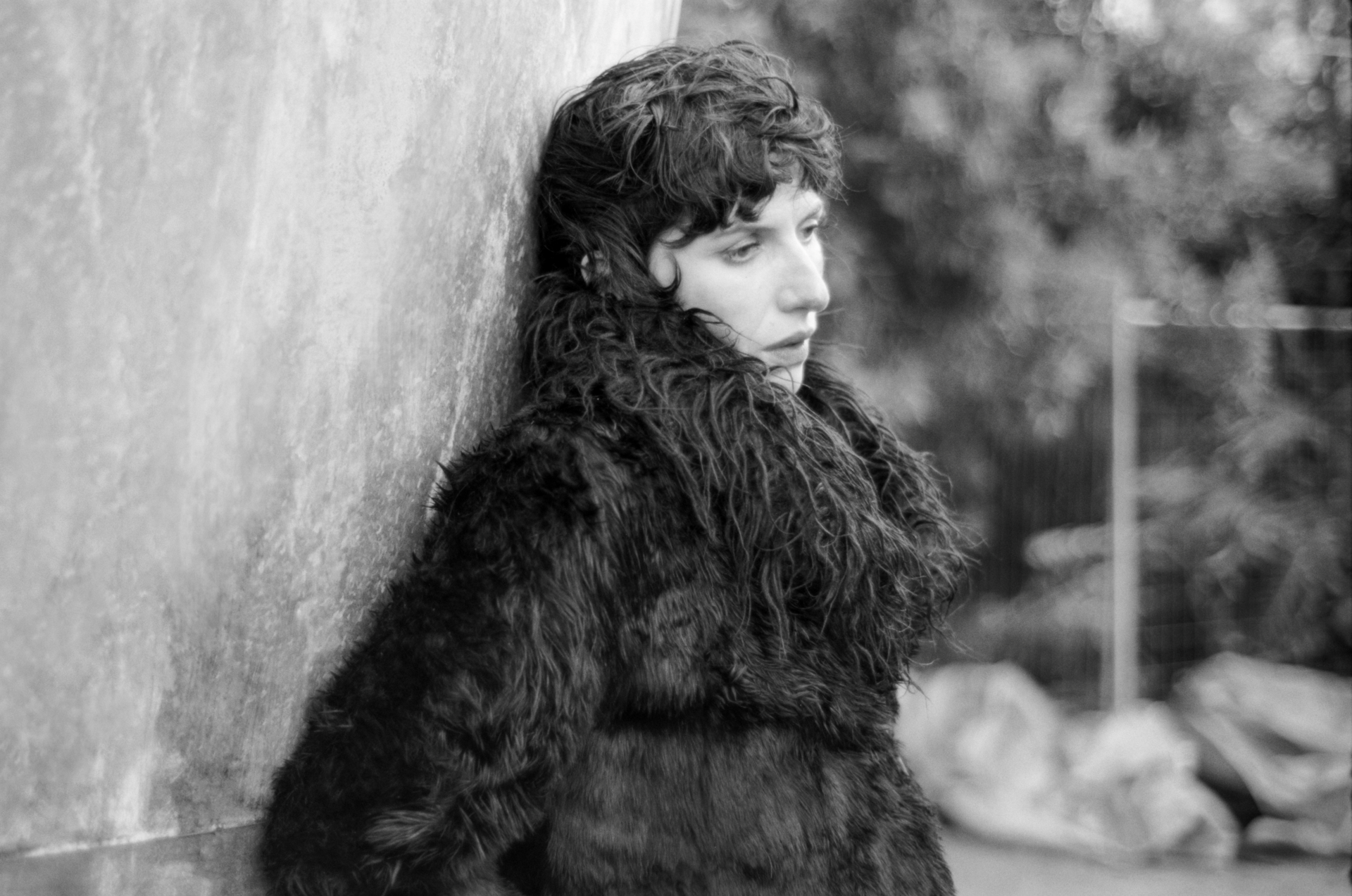 Photo: Aldous Harding (Credit: Kate Meakin) ALDOUS HARDING