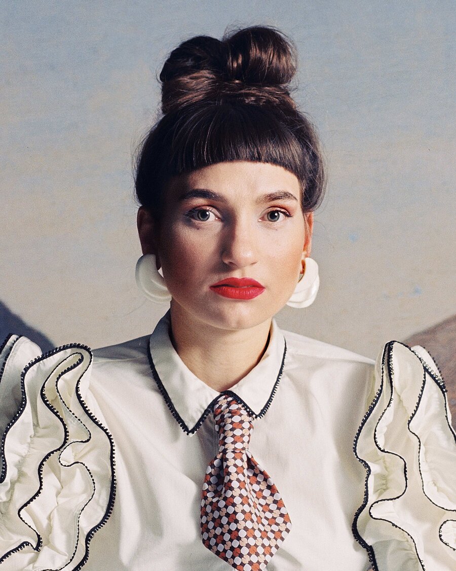 ANNA BUCHEGGER