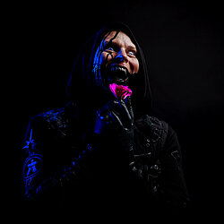 Band_promo_pic_Credit__FRANZ_SCHEPERS.JPG