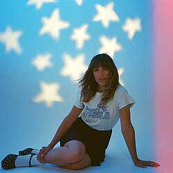 Photo_Melody__s_Echo_Chamber_-_Credit_Diane_Sagnier.jpg