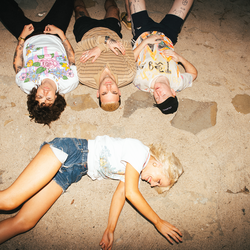 AATS_lead_press_photo_-_by_John_Angus_Stewart-12_8MB.png