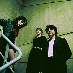 Photo_Pale_Waves_Credit_Kelsi_Luck.jpg