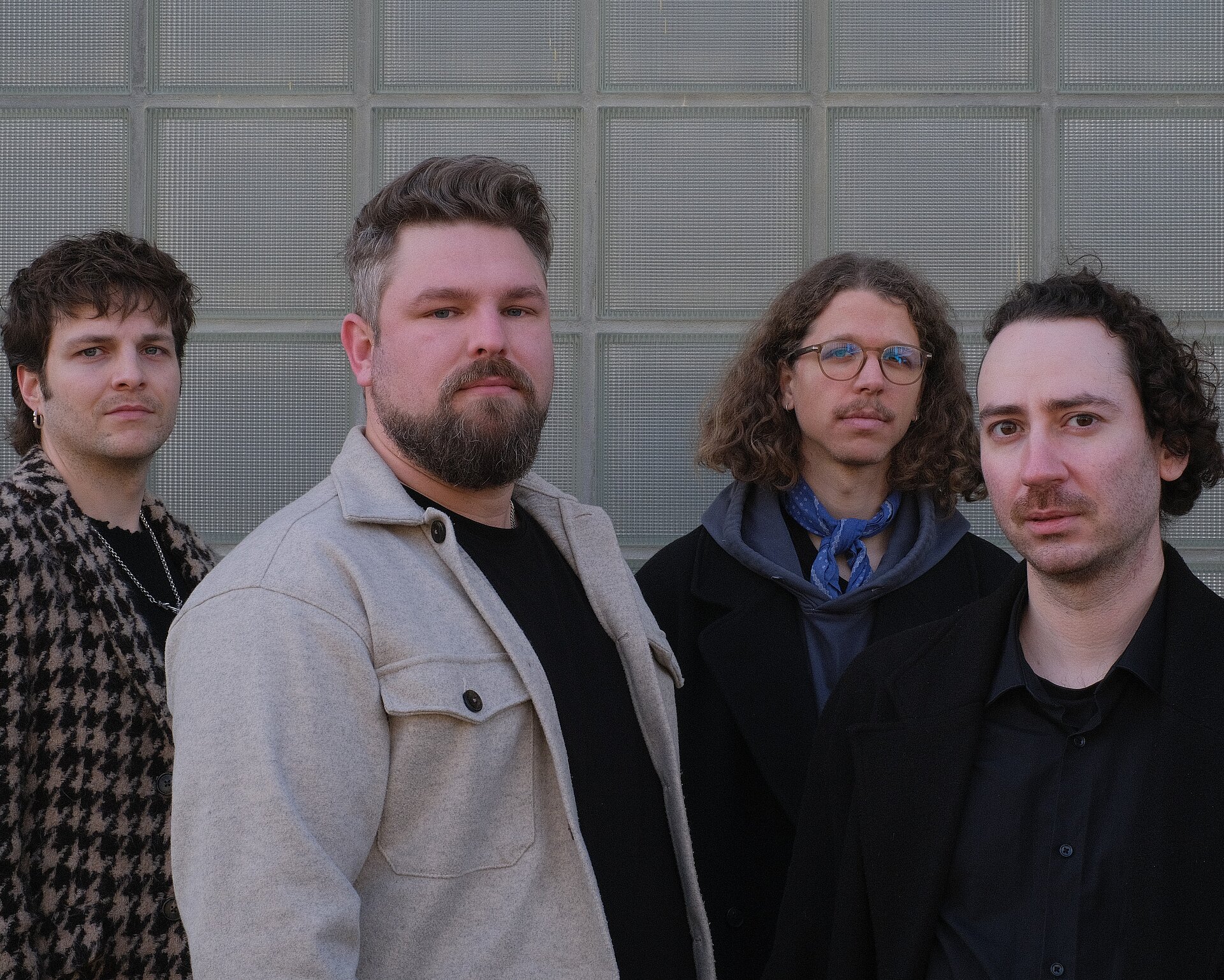 THE GARDENER & THE TREE