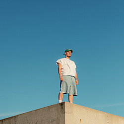 Photo_Montez_Credit_Kristof_KESTER_Puller.jpg