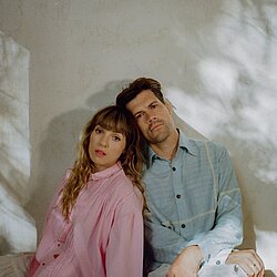 Photo_Oh_Wonder_Credit_Charlotte_Patmore.jpg
