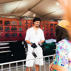 SO_25Merchandise_Max_Hietzig_002.jpg