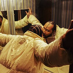 240412_BARTEES_STRANGE___credit_Elizabeth_De_La_Piedra_.jpg